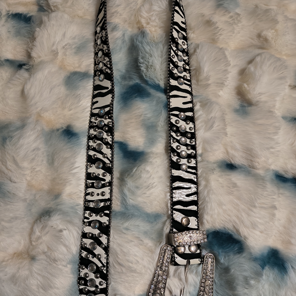 Source Unknown Zebra-Print Women's Belt with Rhinestone Buckle - Black & White